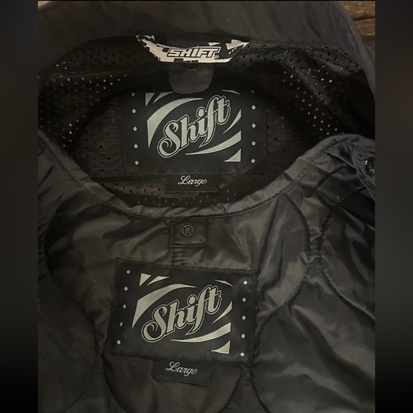 Women’s Shift Motorcycle Jacket - Picture 8 of 10